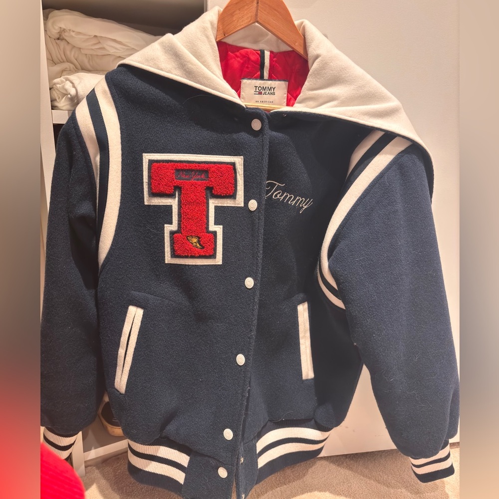 Tommy hilfiger jacket